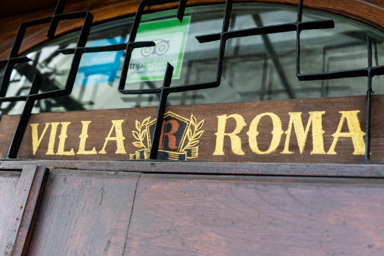 Hostel Villa Roma Leopoli Esterno foto